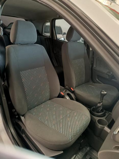 FORD Fiesta Hatch 1.6 4P FLEX, Foto 21