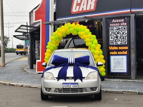 FORD Fiesta Hatch 1.6 4P FLEX, Foto 2