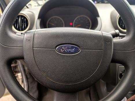FORD Fiesta Hatch 1.6 4P FLEX, Foto 17