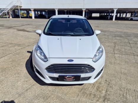 FORD Fiesta Hatch 1.6 4P FLEX TITANIUM POWERSHIFT AUTOM�TICO, Foto 5