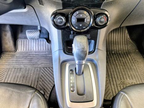 FORD Fiesta Hatch 1.6 4P FLEX TITANIUM POWERSHIFT AUTOM�TICO, Foto 16