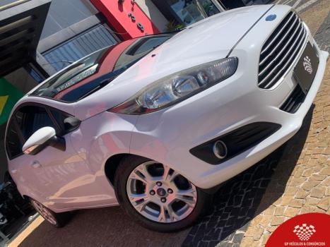 FORD Fiesta Hatch 1.6 16V 4P SEL FLEX, Foto 3