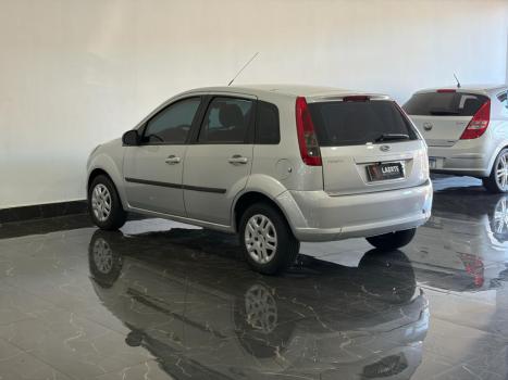 FORD Fiesta Hatch 1.6 4P FLEX, Foto 6