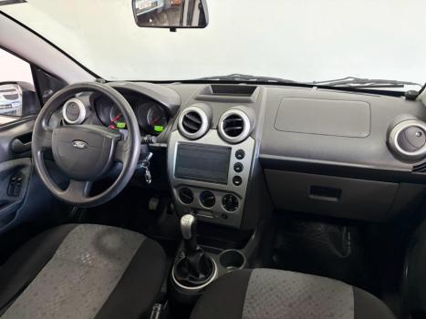 FORD Fiesta Hatch 1.6 4P FLEX, Foto 9