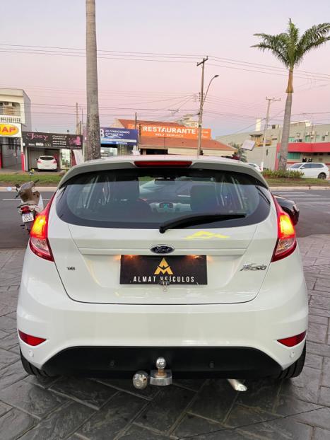 FORD Fiesta Hatch 1.6 4P SE PLUS FLEX AUTOM�TICO, Foto 8