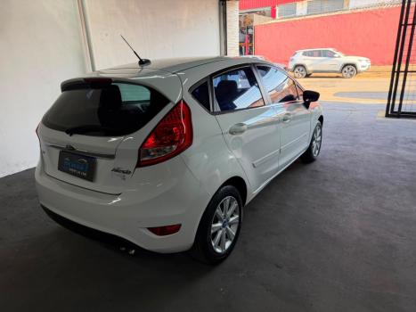 FORD Fiesta Hatch 1.6 16V 4P SE FLEX, Foto 6