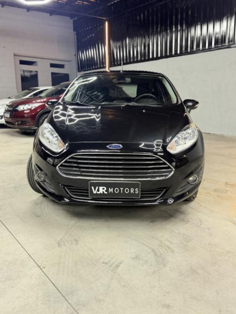 FORD Fiesta Hatch 1.6 16V 4P TITANIUM FLEX, Foto 2