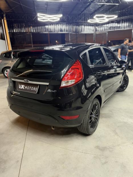 FORD Fiesta Hatch 1.6 16V 4P TITANIUM FLEX, Foto 4