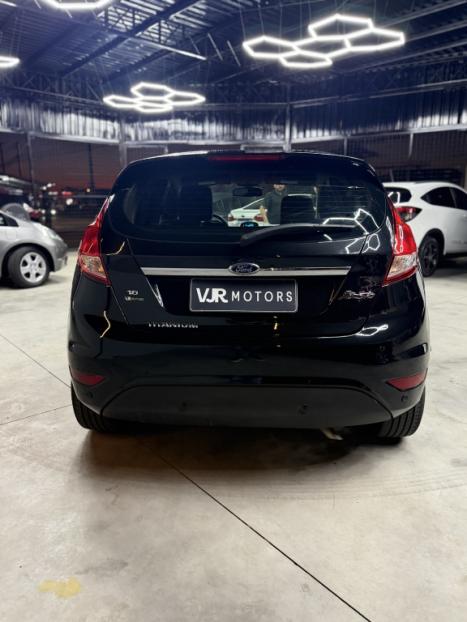 FORD Fiesta Hatch 1.6 16V 4P TITANIUM FLEX, Foto 5