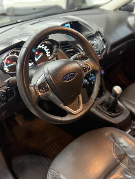 FORD Fiesta Hatch 1.6 16V 4P TITANIUM FLEX, Foto 7