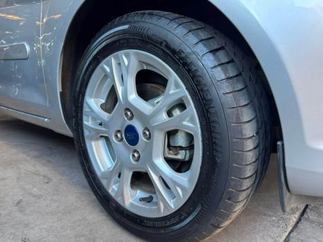 FORD Fiesta Hatch 1.6 16V 4P SE FLEX AUTOM�TICO, Foto 6