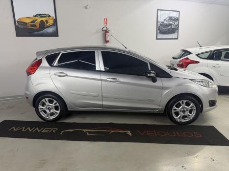 FORD Fiesta Hatch 1.6 16V 4P SE FLEX, Foto 2