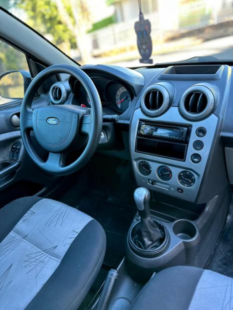 FORD Fiesta Hatch 1.6 4P CLASS FLEX, Foto 6