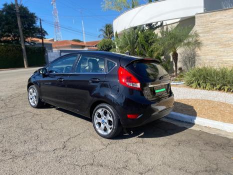 FORD Fiesta Hatch 1.6 4P FLEX, Foto 2