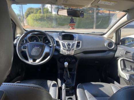 FORD Fiesta Hatch 1.6 4P FLEX, Foto 3