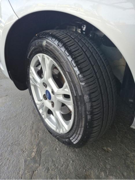FORD Fiesta Hatch 1.6 16V 4P SE FLEX, Foto 6