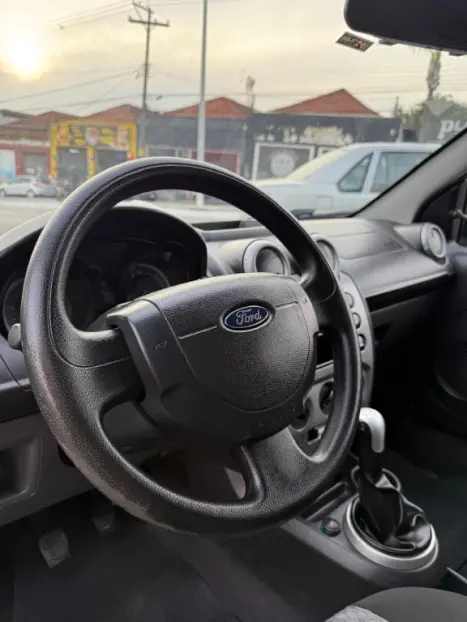 FORD Fiesta Hatch 1.6 4P CLASS FLEX, Foto 13