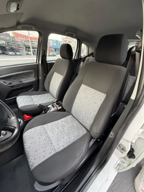 FORD Fiesta Hatch 1.6 4P CLASS FLEX, Foto 18