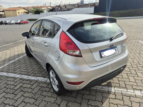 FORD Fiesta Hatch 1.6 16V 4P FLEX SEL POWERSHIFT AUTOM�TICO, Foto 8