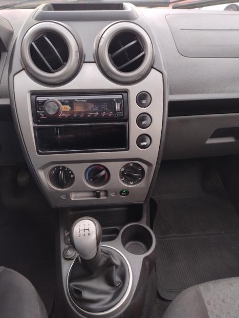 FORD Fiesta Hatch 1.0 4P FLEX, Foto 13