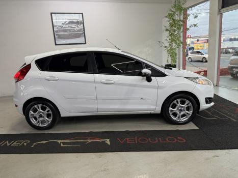 FORD Fiesta Hatch 1.6 16V 4P SE FLEX, Foto 2
