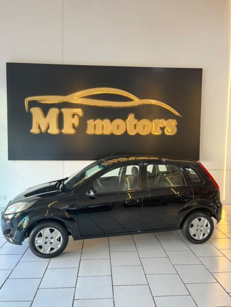 FORD Fiesta Hatch 1.6 4P, Foto 2