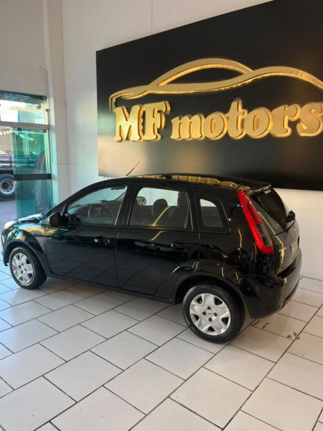 FORD Fiesta Hatch 1.6 4P, Foto 3