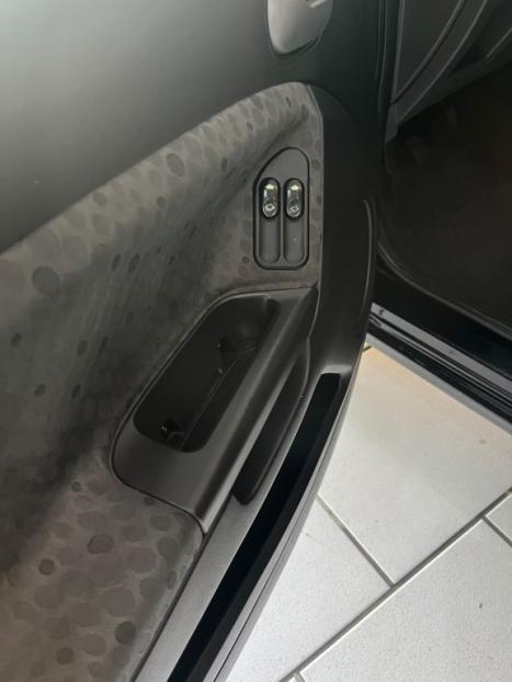 FORD Fiesta Hatch 1.6 4P, Foto 7