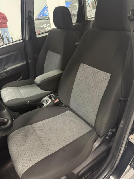 FORD Fiesta Hatch 1.6 4P ROCAM FLEX, Foto 7
