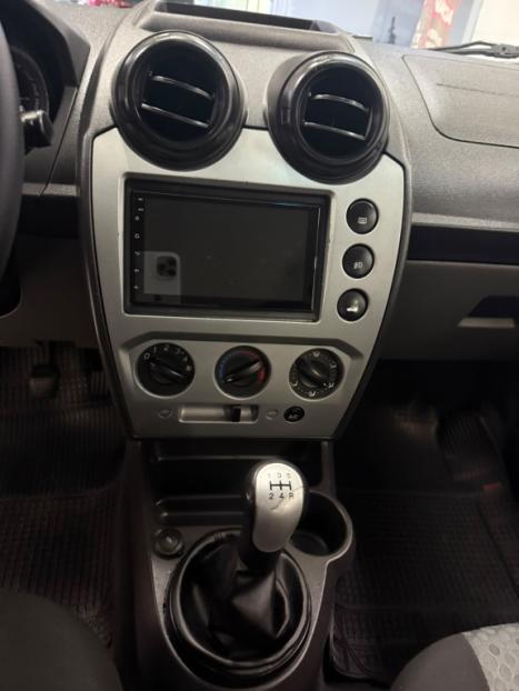 FORD Fiesta Hatch 1.6 4P ROCAM FLEX, Foto 8