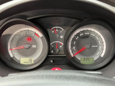 FORD Fiesta Hatch 1.6 4P FLEX, Foto 9