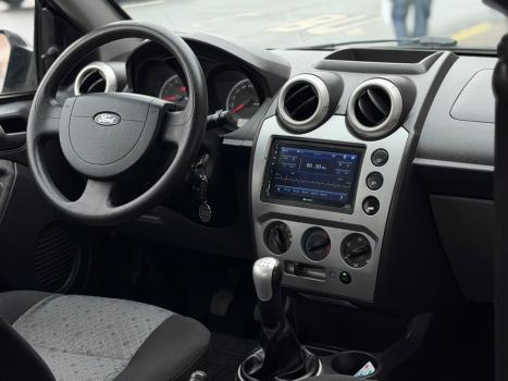 FORD Fiesta Hatch 1.6 4P FLEX, Foto 13