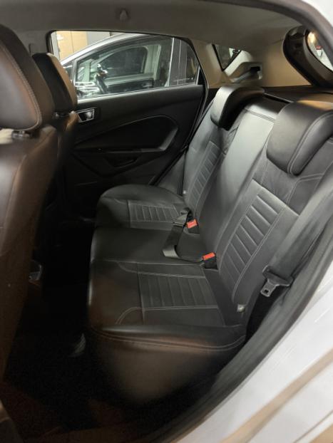 FORD Fiesta Hatch 1.6 16V 4P TITANIUM FLEX, Foto 10