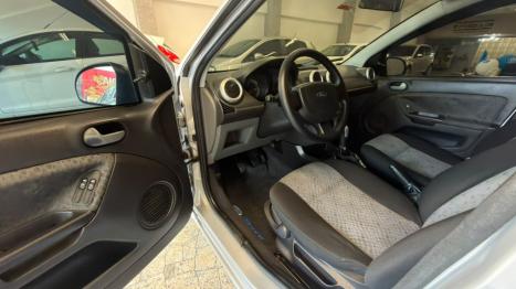 FORD Fiesta Hatch 1.6 4P FLEX, Foto 10