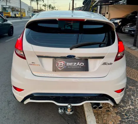 FORD Fiesta Hatch 1.6 16V 4P FLEX TITANIUM POWERSHIFT AUTOMÁTICO, Foto 3