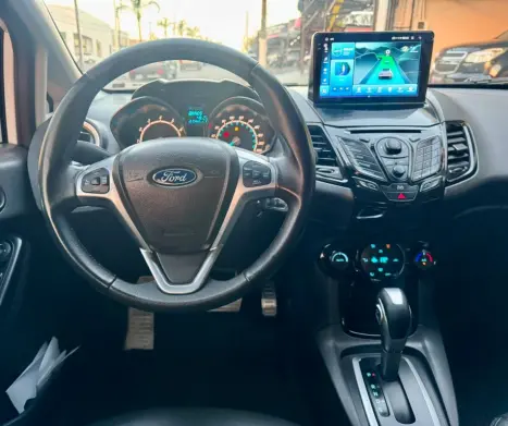 FORD Fiesta Hatch 1.6 16V 4P FLEX TITANIUM POWERSHIFT AUTOMÁTICO, Foto 6