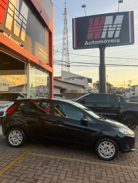 FORD Fiesta Hatch 1.5 16V 4P S FLEX, Foto 4