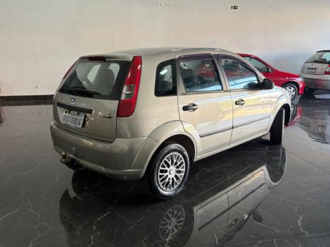FORD Fiesta Hatch 1.6 4P FLEX, Foto 4