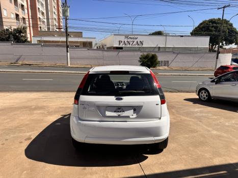 FORD Fiesta Hatch 1.6 4P CLASS FLEX, Foto 6