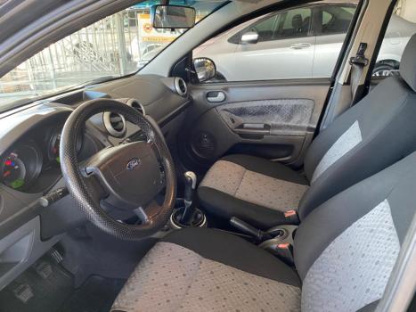 FORD Fiesta Hatch 1.6 4P CLASS FLEX, Foto 2