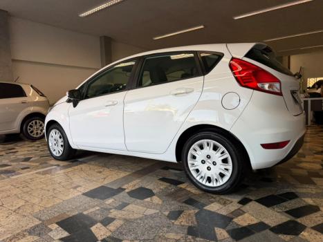 FORD Fiesta Hatch 1.5 16V 4P S FLEX, Foto 2