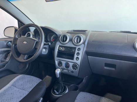FORD Fiesta Hatch 1.6 CLASS, Foto 10