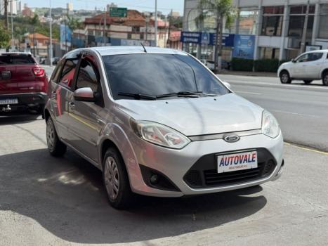 FORD Fiesta Hatch 1.6 CLASS, Foto 2