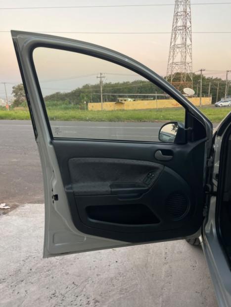 FORD Fiesta Hatch 1.6 CLASS, Foto 15