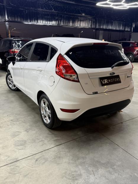 FORD Fiesta Hatch 1.6 16V 4P SE FLEX, Foto 4