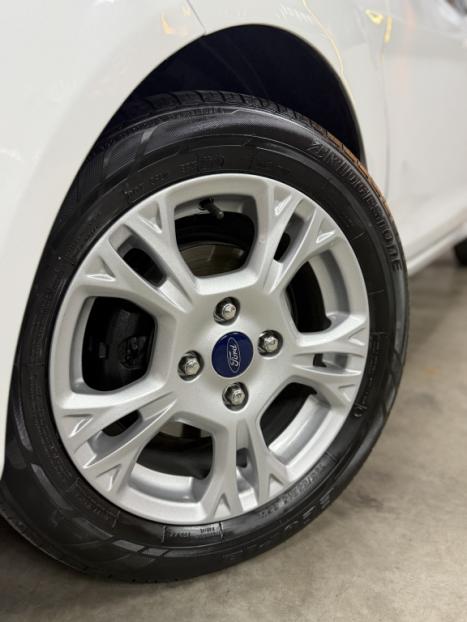 FORD Fiesta Hatch 1.6 16V 4P SE FLEX, Foto 18