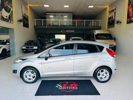 FORD Fiesta Hatch 1.6 16V 4P SEL FLEX, Foto 6
