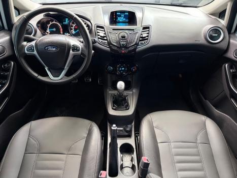 FORD Fiesta Hatch 1.6 4P TITANIUM FLEX, Foto 3