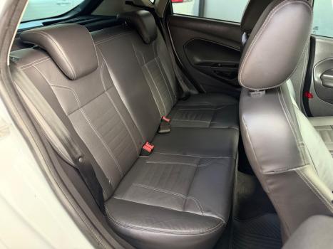 FORD Fiesta Hatch 1.6 4P TITANIUM FLEX, Foto 5