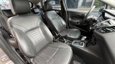 FORD Fiesta Hatch 1.6 16V 4P FLEX TITANIUM POWERSHIFT AUTOMÁTICO, Foto 12